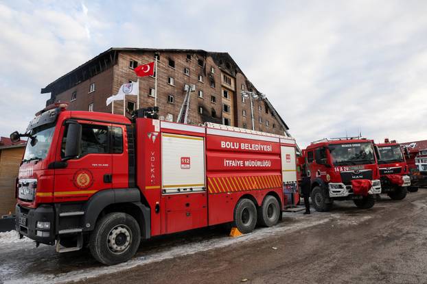Fire at a hotel in the ski resort of Kartalkaya, in Bolu