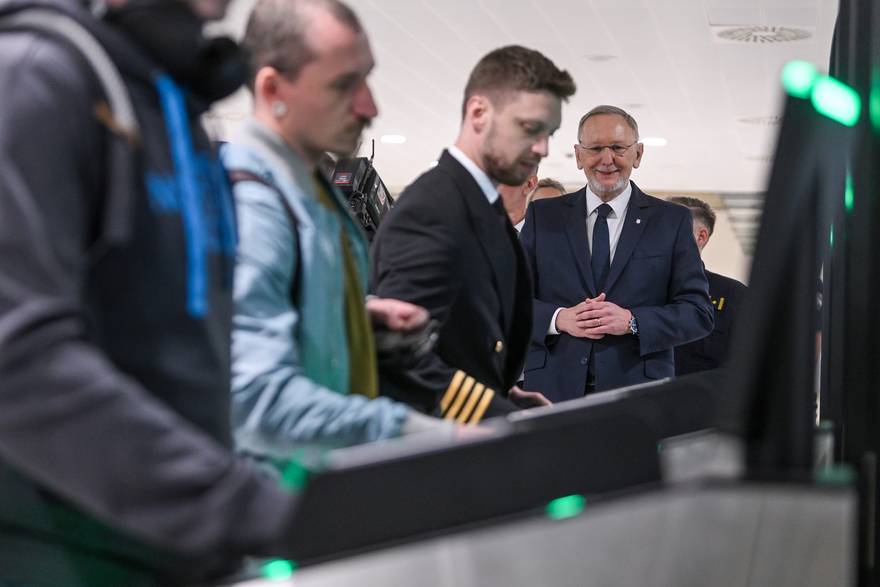 Zagreb: Zapo&ccaron;ela je puna primjena Entry/Exit sustava (EES) u Zra&ccaron;noj luci "dr. Franjo Tu&dstrok;man"