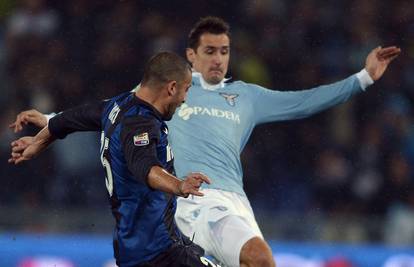Miroslav Klose odlučio derbi u Rimu: Lazio pobijedio Inter...