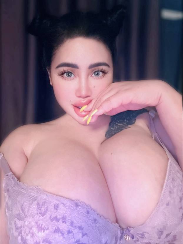 FOTO Mila želi ukloniti rebra zbog struka: 'Po dva sa svake strane da mi guza izgleda šire'