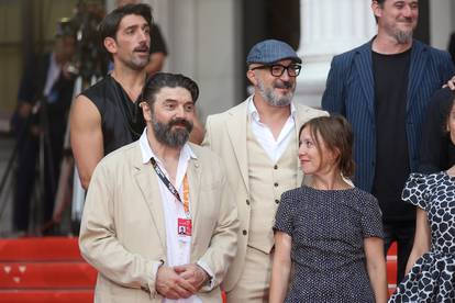 Brojni glumci prošli crvenim tepihom 29. Sarajevo Film Festivala