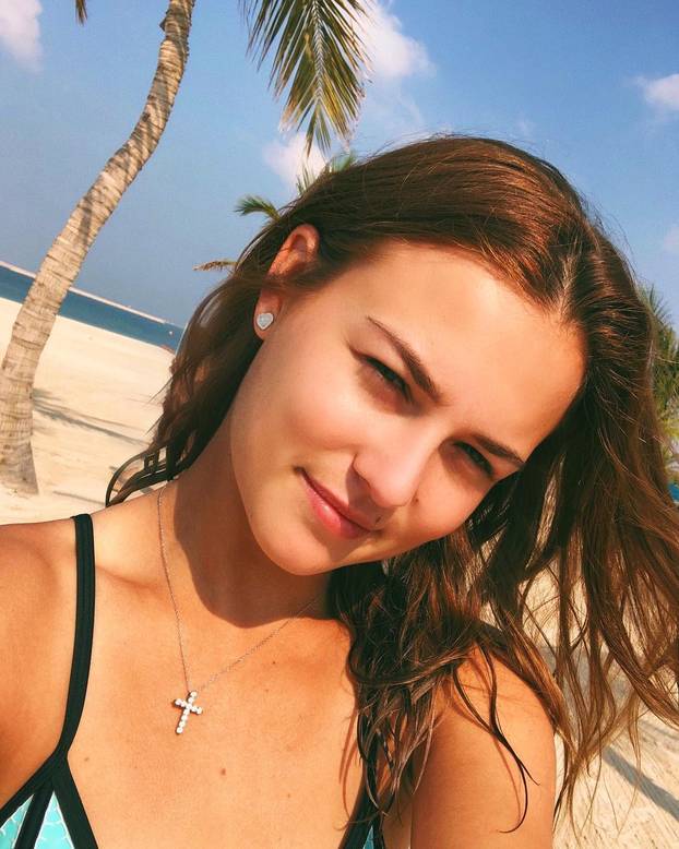 FOTO Teniska zvijezda uhodi poznatu Ruskinju! 'Stalno se javlja i zove me na spoj...'