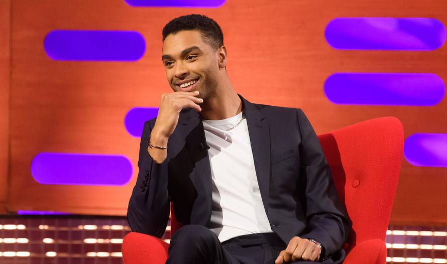 Glumac iz 'Bridgertona' prvi je favorit za ulogu agenta 007