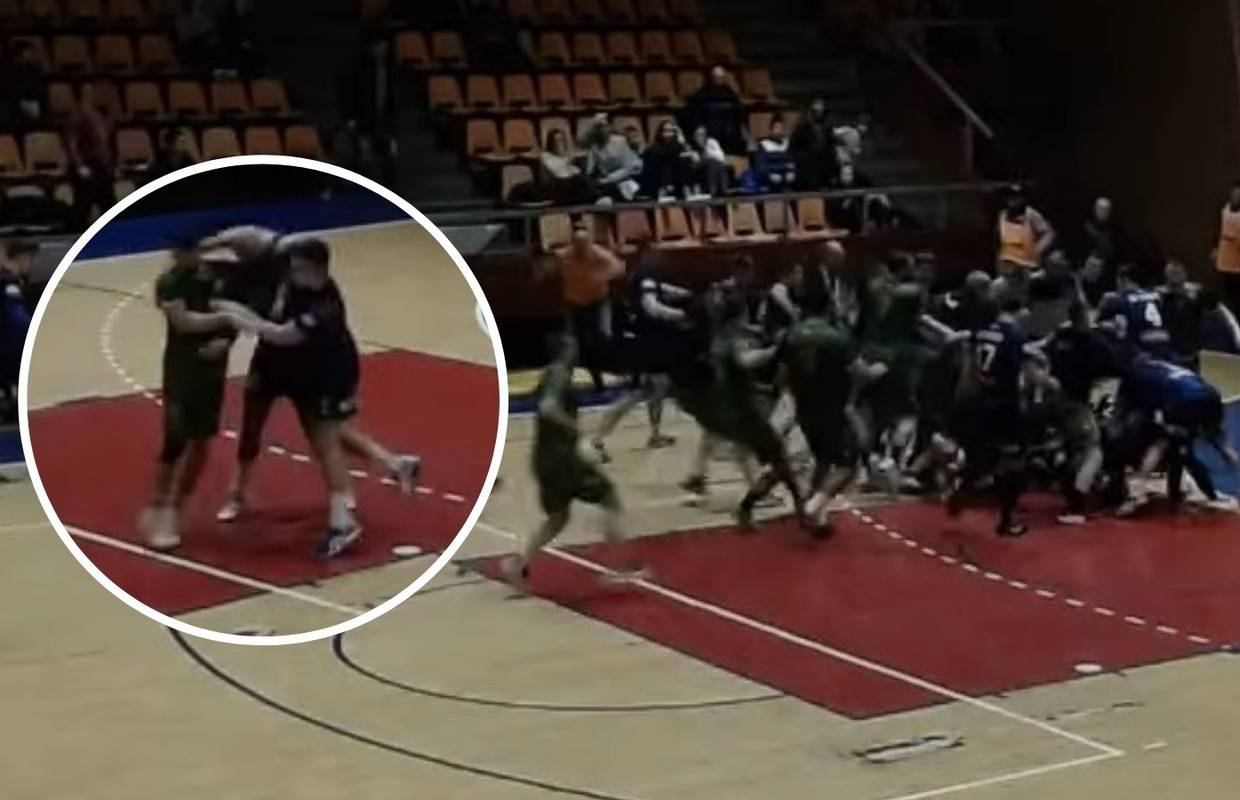 VIDEO Letjele šake na rukometu u Srbiji! Tukle se cijele momčadi