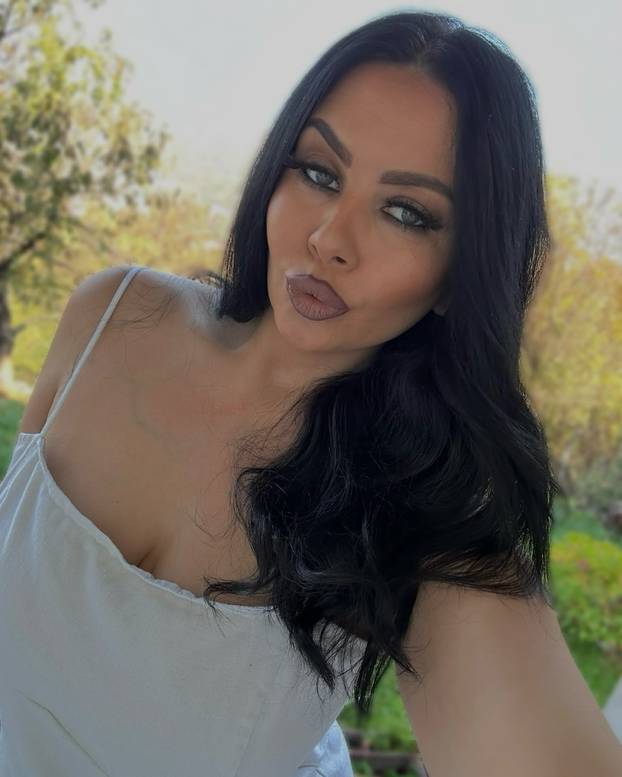 Bosanska novinarka 'privela' i Henryja: Navijam za Hrvatsku i Srbiju. Privatno držim za sebe