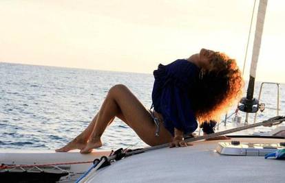 Rihanna kreće na krstarenje, unajmila jahtu za 900.000 kuna