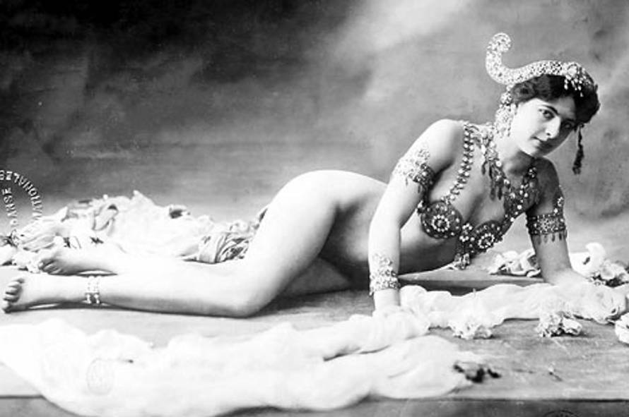 Mata Hari 15