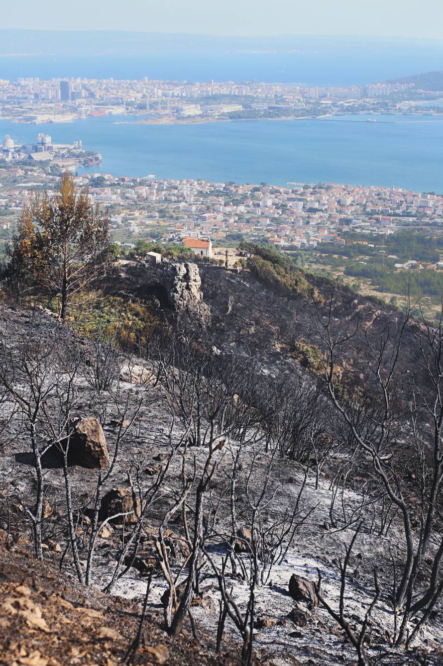 Vatrogasci spasili crkvu tako što su provalili u njen bunar: Ja san odma reka da je to sveta voda