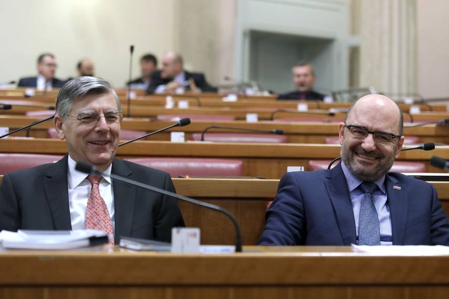 Jandroković: Ćeliću, kakvo je to ponašanje? Ovdje postoji red