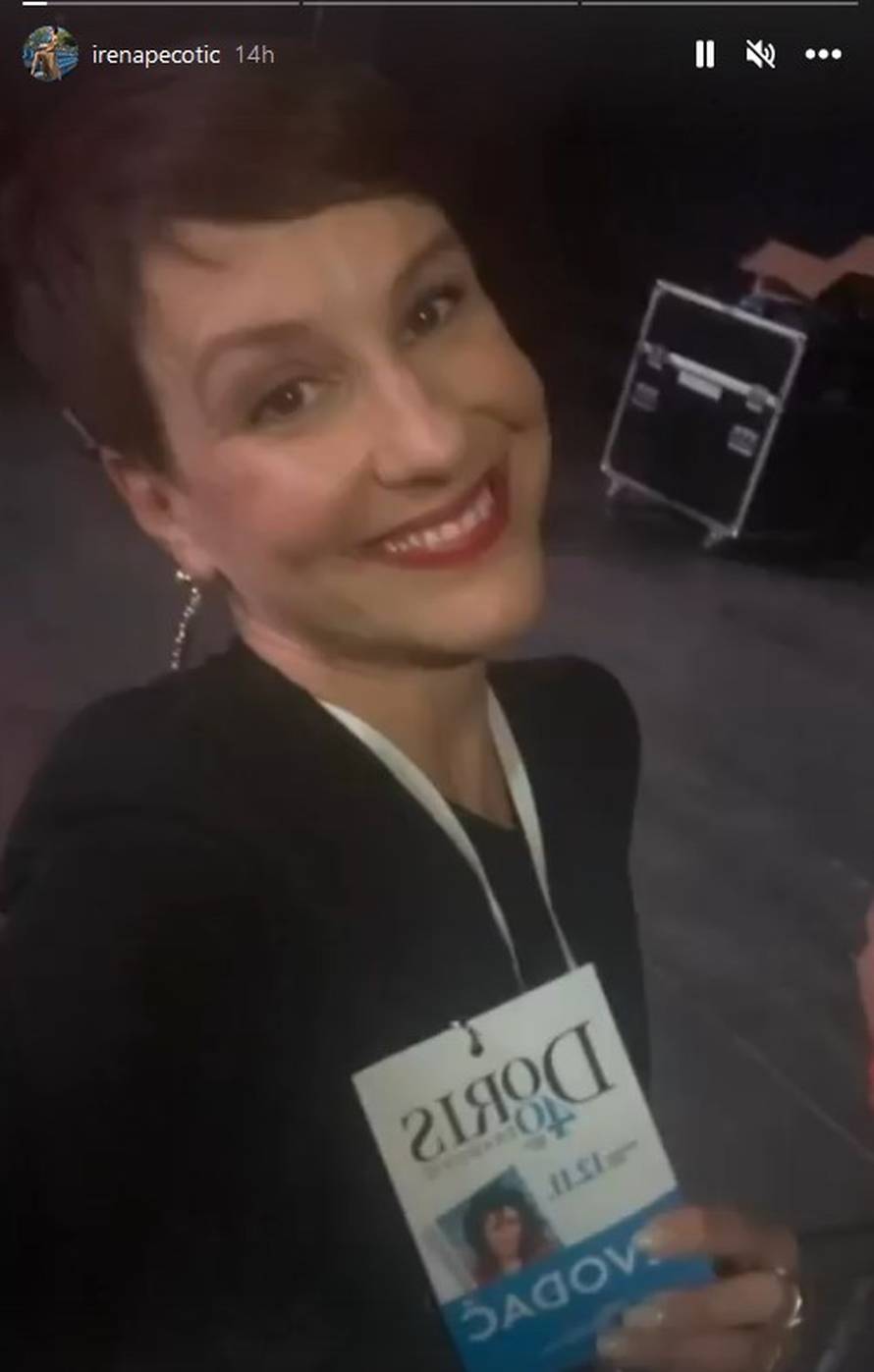 Irena Pecotić uživala je slušajući pjesme Doris Dragović, a došla je s nepoznatim muškarcem