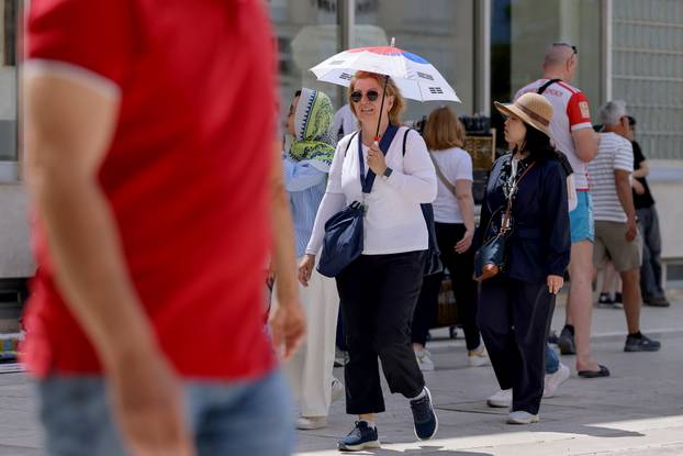 Zadar: Subotnje prijepodne u centru grada