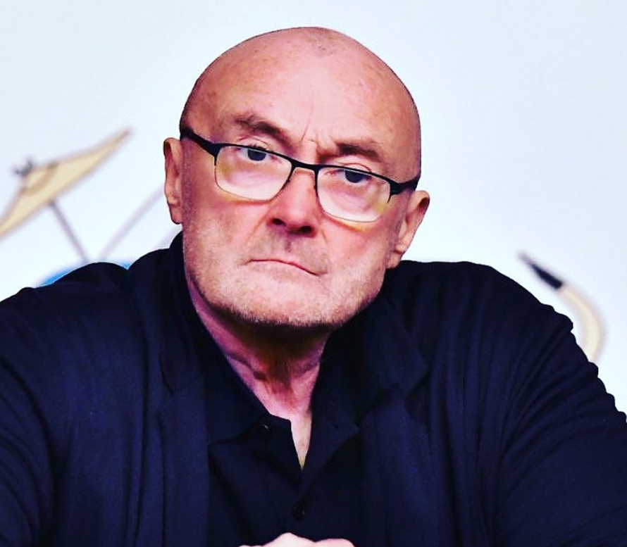 Collins je izbacio bivšu iz vile pa stavila njegove stvari na aukciju