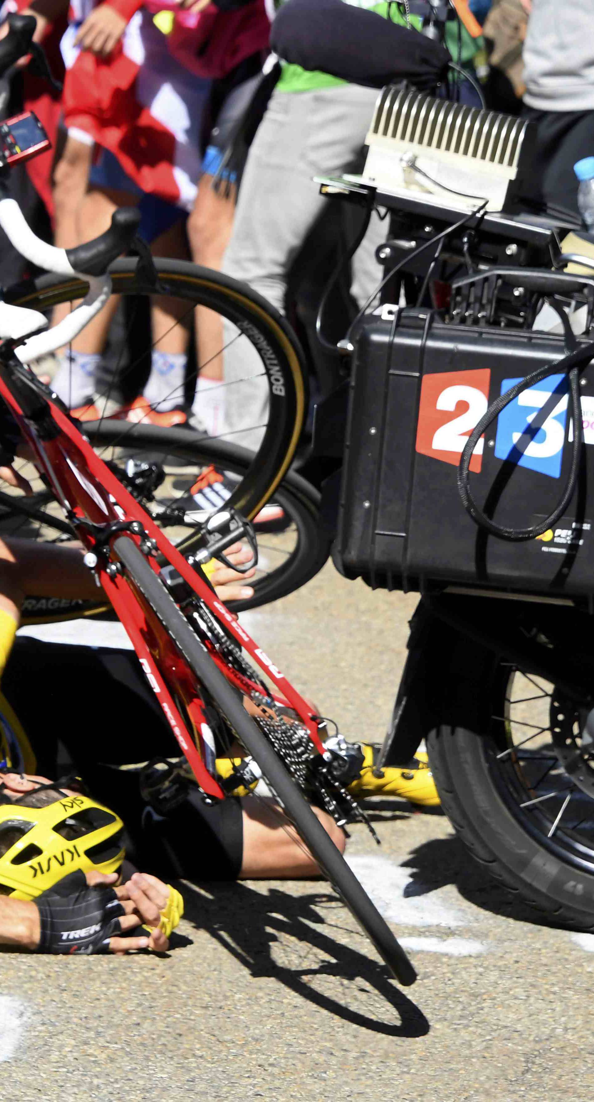 Cycling - Tour de France cycling race - Stage 12 from Montpellier to Chalet-Reynard