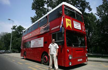 Prodaje double decker, ali prvo želi njime provozati olimpijce