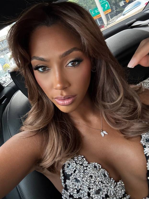 FOTO Košarkašica se skinula za Playboy, a karijera joj tone...