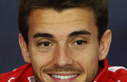 Bianchi izašao iz kome: Još je kritično, ali samostalno diše...