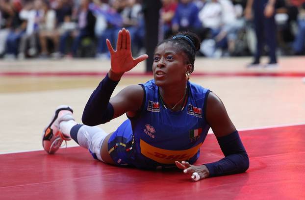 Women's World Championships - Semi Final - Italy v Brazil