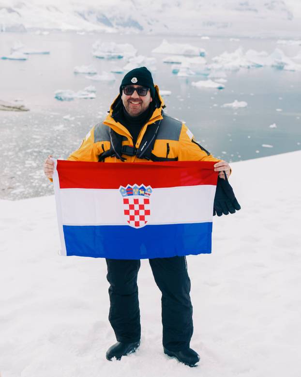 FOTO Ovo je ekipa koja je otišla na Antartiku za 17 tisuća eura