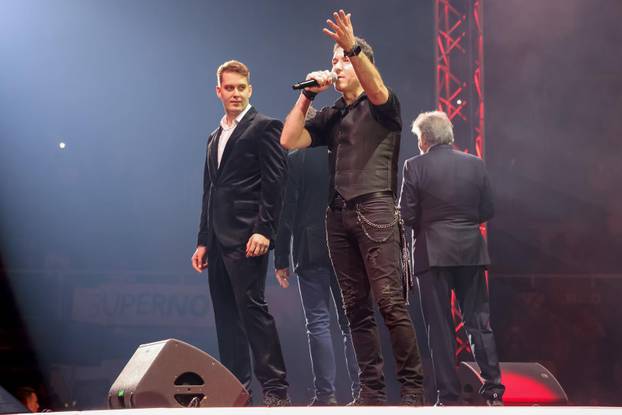 Zadar: Održan domoljubni koncert "Domu mom" na Višnjiku