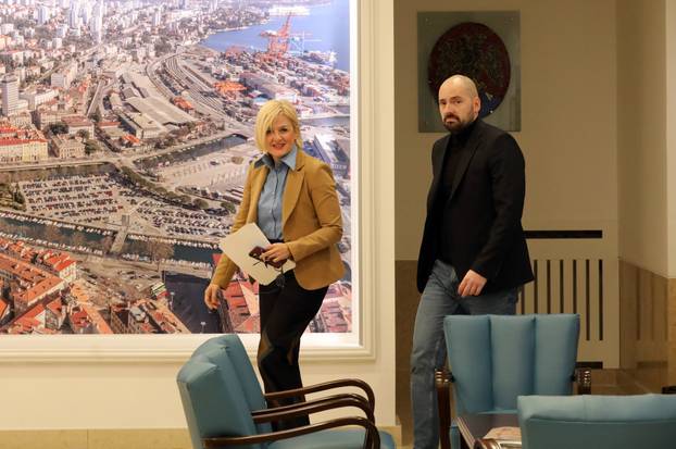 Rijeka: Gradona&ccaron;elnica Iva Rin&ccaron;i&cacute;, Aleksandar Milakovi&cacute; i Vlado Mezak na konferenciji