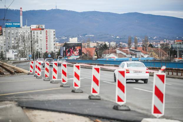 Zagreb: Za promet otvoren Jadranski most