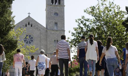 Široki Brijeg zamijenili franjevce svjetovnim svećenicima