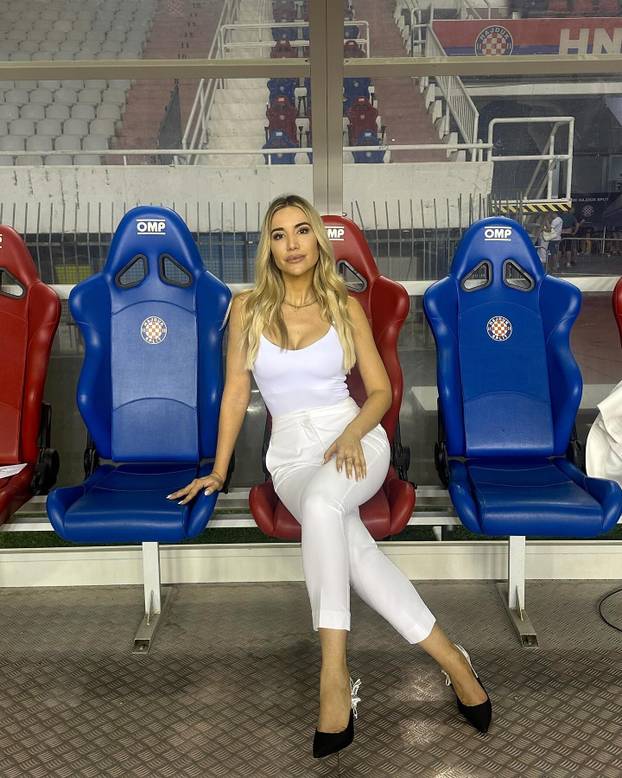 FOTO Valentina Miletić otkrila dekolte koji je mamio poglede