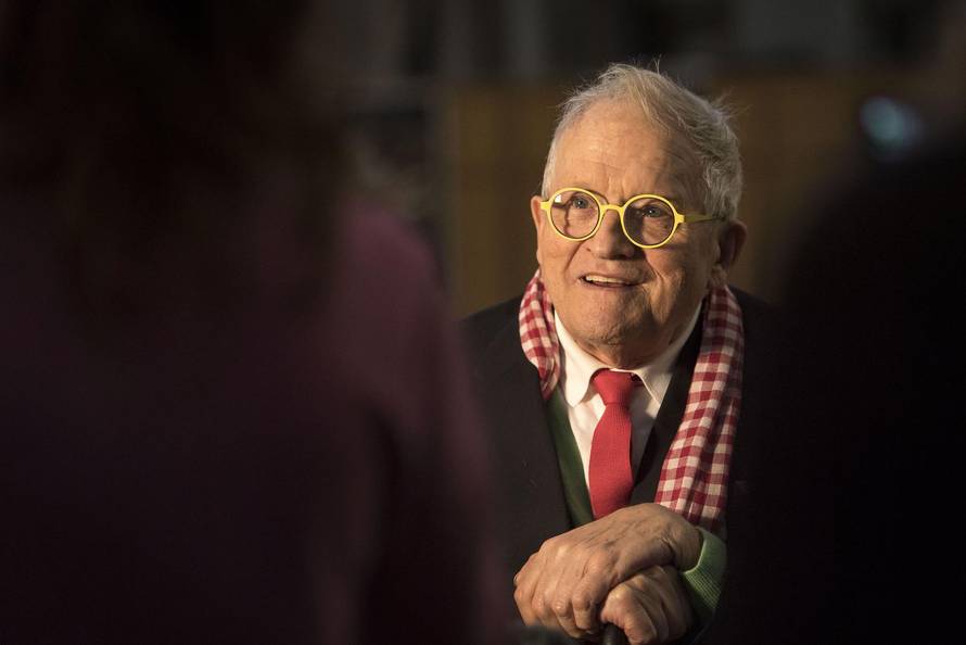 Predstavljeni novi vitraji na prozoru Westminister Abbeya 