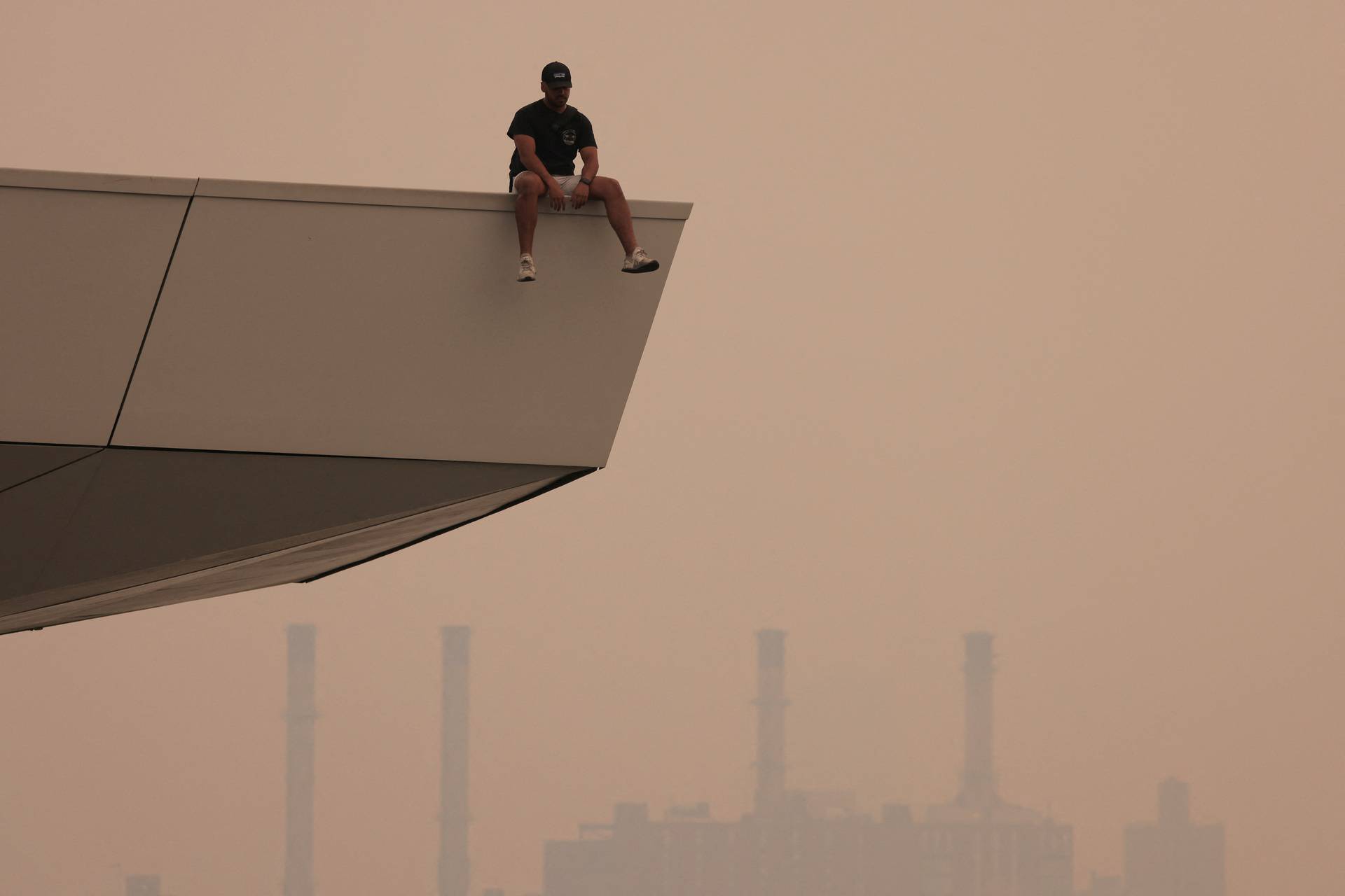 Haze and smoke caused by wildfires in Canada blanket New York City