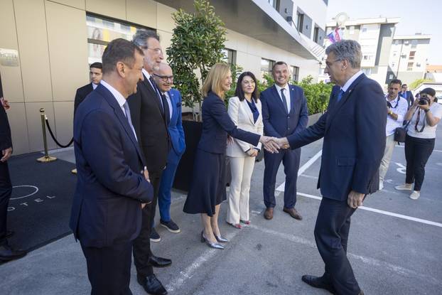 &Dstrok;akovo: Andrej Plenkovi&cacute; sudjelovao je na prvoj sjednici Vije&cacute;a za regionalni razvoj
