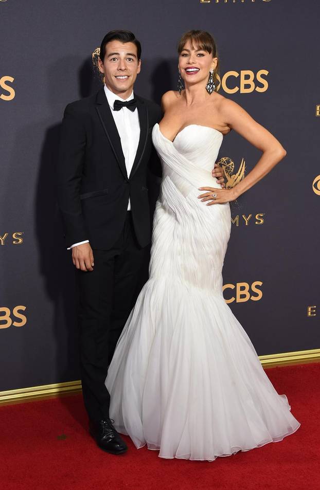 LA: Poznati dolaze na 69. dodjelu nagrada Emmy 