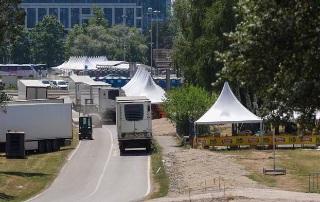 Zagreb: Radovi na hipodromu uoči koncerta Marka Perkovića Thompsona
