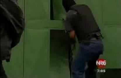 Južnoameričkog specijalca pogodila su  metalna vrata
