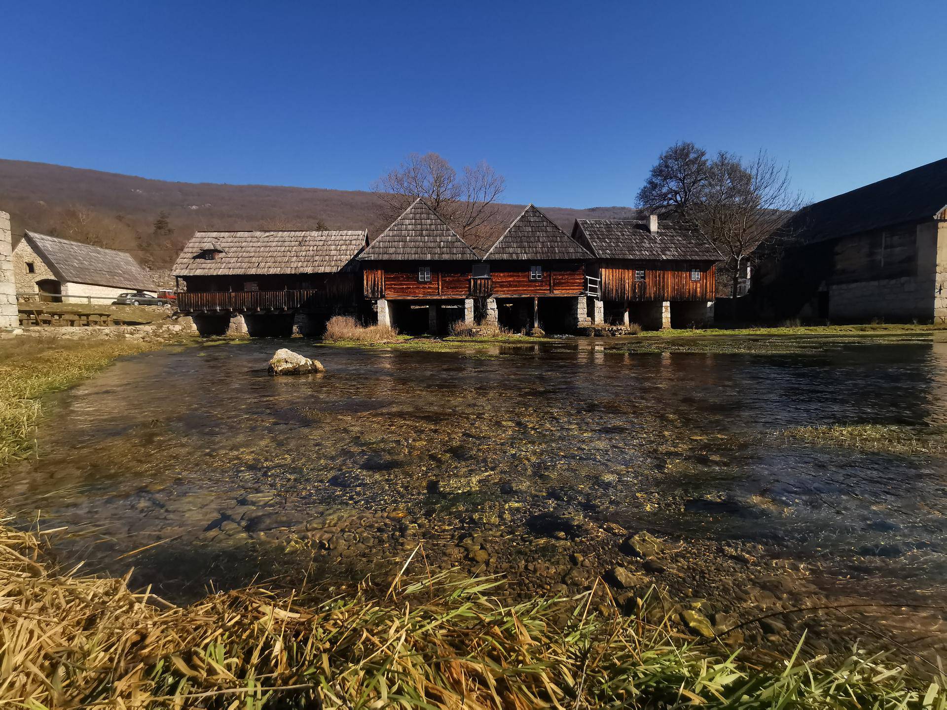 TZ Otočca, Brinja i Vrhovina predstavljaju  kraj zajedničkim  atraktivnim turističkim videom