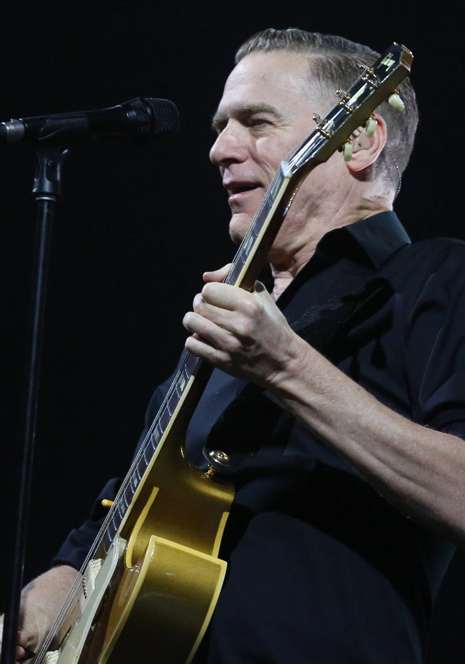 Bryan Adams in tour 2019