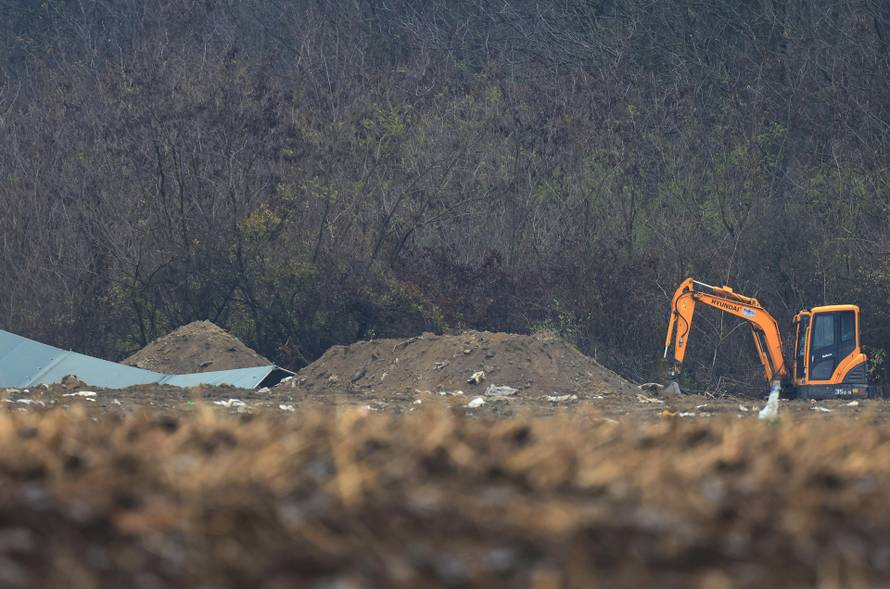 Detalji o masovnoj grobnici kod Vukovara: Našla je SOA, ljudima su ruke bile zavezane žicom