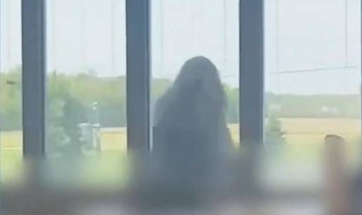 STRAH U OHIJU Gra&dstrok;ani &ccaron;uju jezive urlike i nalaze goleme otiske! Bigfoot? Evo &scaron;to ka&zcaron;u