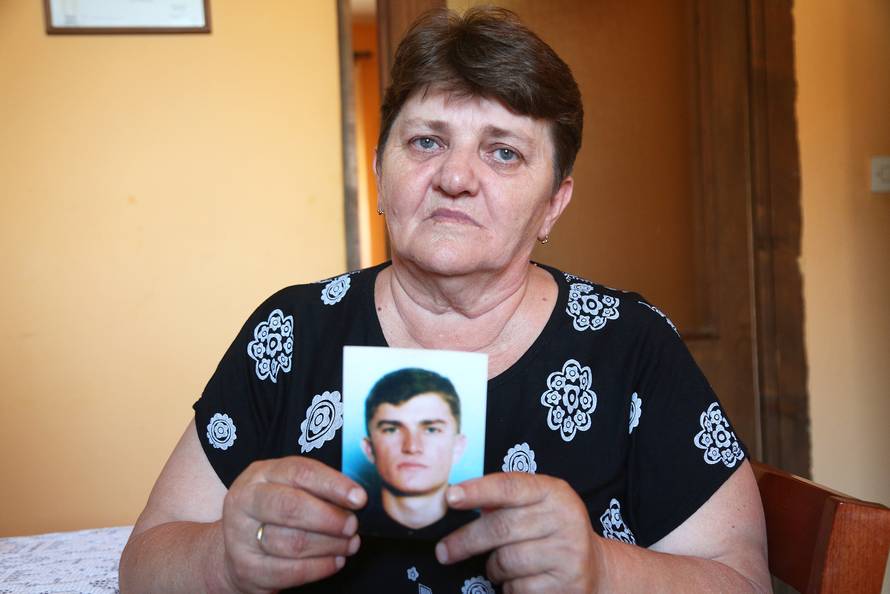 'Čula sam da su mi sina četnici  mučili, a on vikao da ga ubiju'