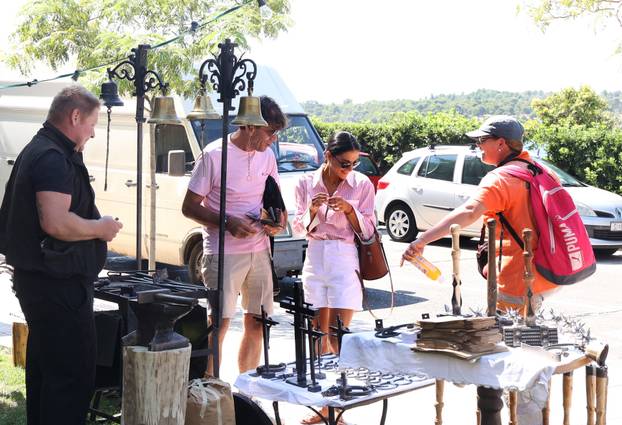 Šibenik: Zadnje pripreme prije sutrašnjeg otvorenja 16. Srednjovjekovnog sajma