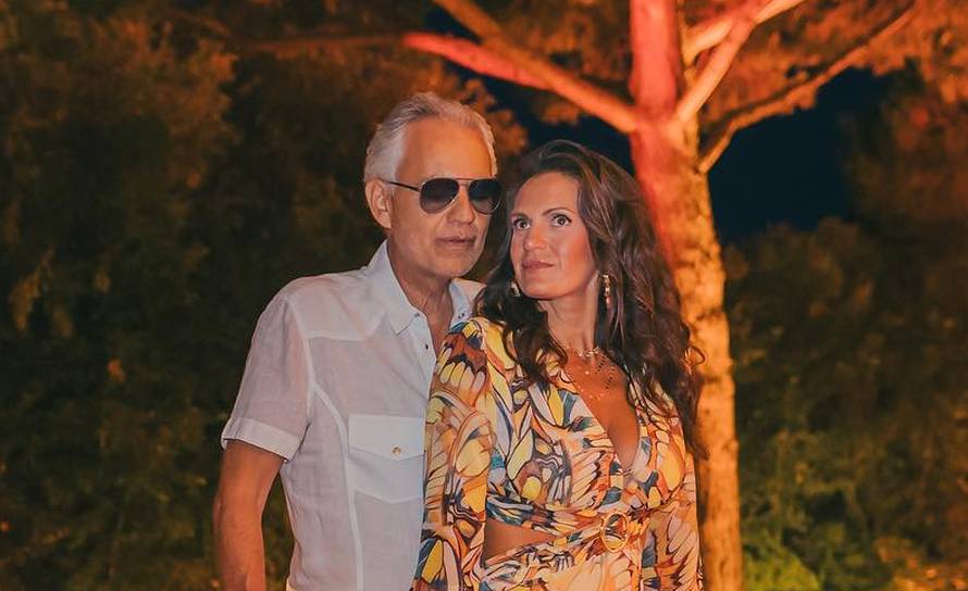 Bocelli (65) i Veronica (39) vole se već 21 godinu: Upoznali se na zabavi, istu večer uselili skupa