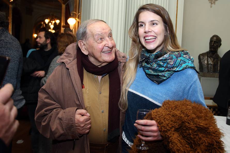 Preminuo Vlasta Velisavljević u 95. godini od korona virusa