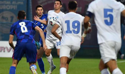 Mladi 'vatreni' kreću po prvu pobjedu: Olić dobio Vuškovića, radi jednu promjenu u prvih 11!?