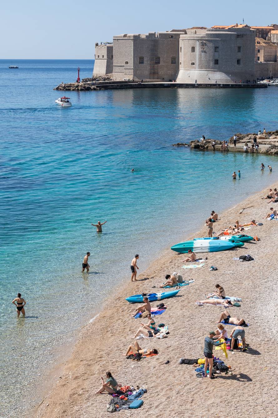 Dubrovnik: Ljetni ugođaj na plaži Banje