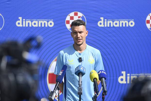 Zagreb: Media day i trening Dinama s novim trenerom 