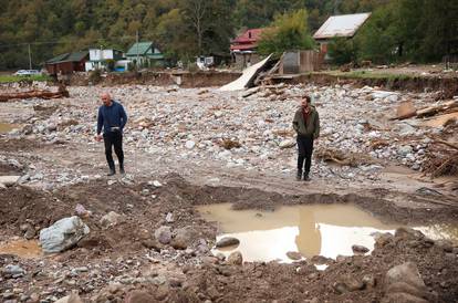 FOTO Bujica potopila Buturović Polje: Kuće su uništene, sve je prekriveno gustim muljem