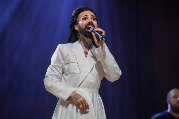 Zagreb: Božo Vrećo održao koncert u Lisinskom