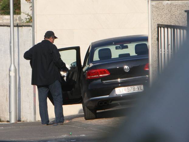 Split: Gradona?elnik Kerum malo prije devet sati otišao od ku?e