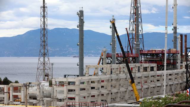 Obilazak radova na Projektu nadogradnje Rafinerije nafte Rijeka