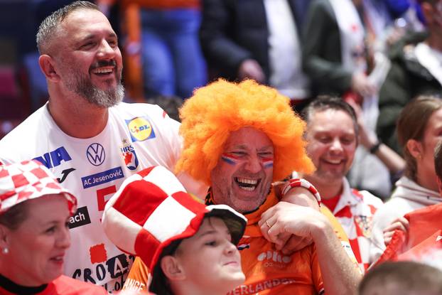 Susret Švedske i Hrvatske u prvom krugu EHF Europskog prvenstva,navijači