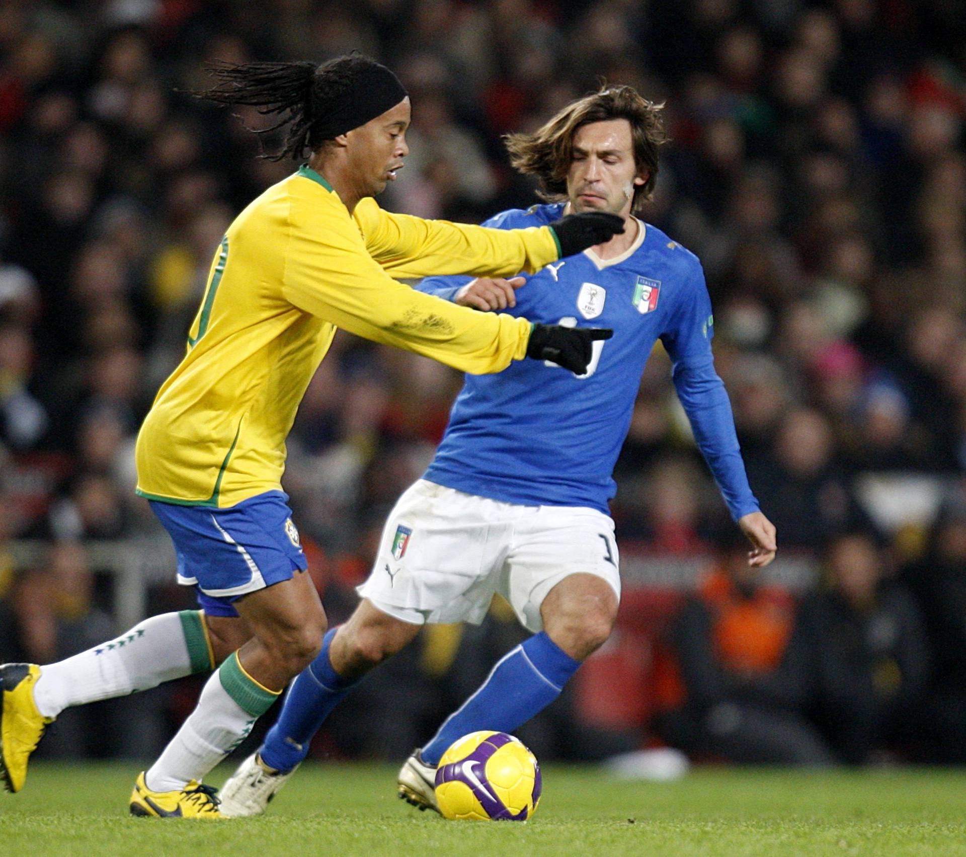 Soccer - International Friendly - Italy v Brazil - Emirates Stadium